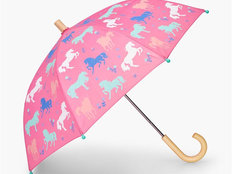 Hatley kids Paraplu paardjes roos : veranderd van kleur in de regen !